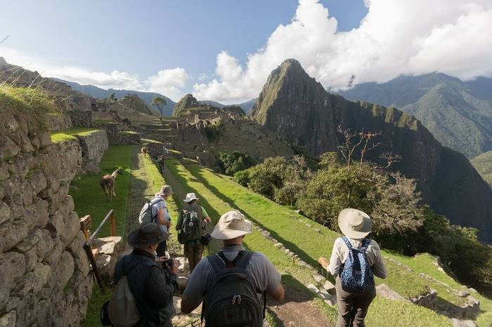 Group at Machu Picchu (Tom Ambrose)