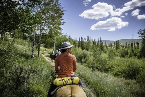 devils-thumb-ranch-Activities-Horseback-Riding.jpg