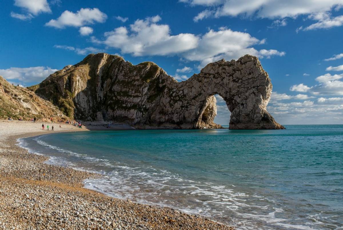 Dorset Coast Path Guided Trail Holiday - HF Holidays