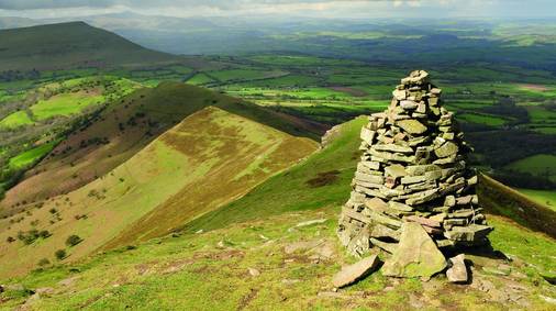 4-Night Brecon Beacons Tread Lightly Guided Walking Holiday