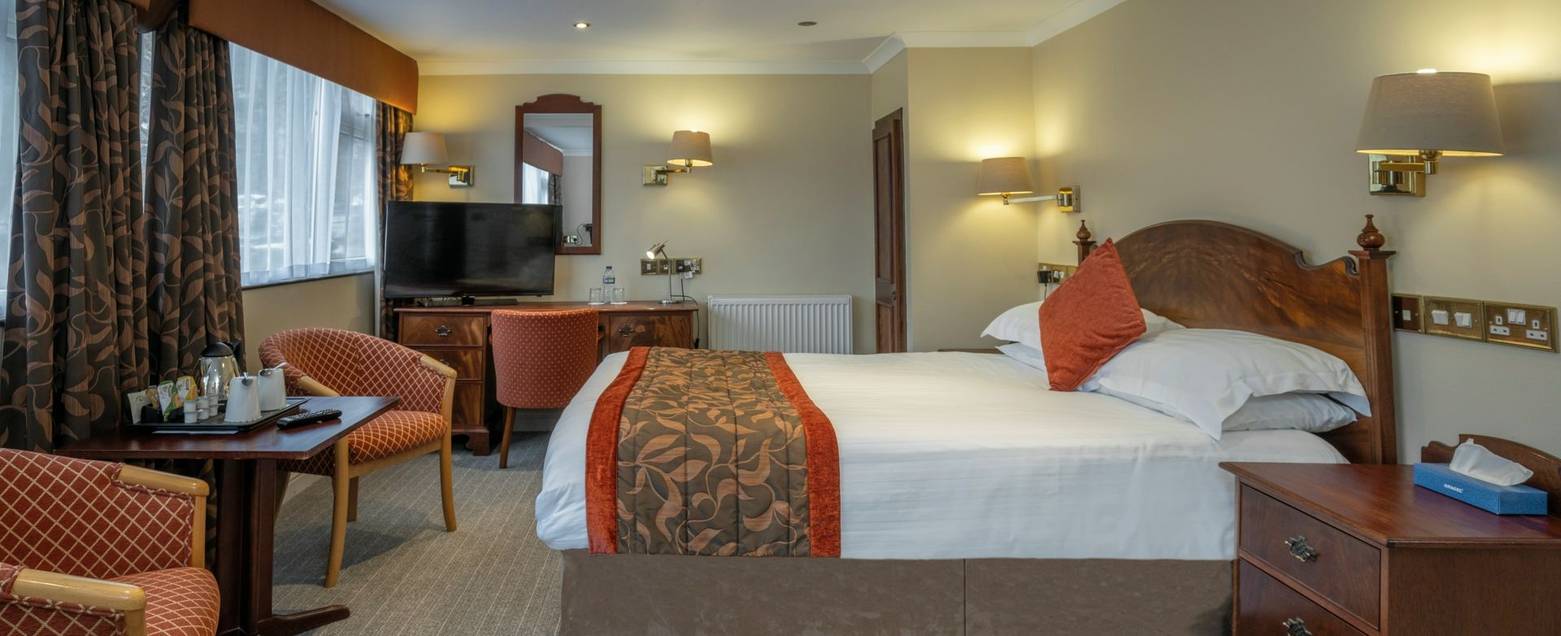 rf_sup_bedroom_superior_doubleroom_leewoodhotel_buxton_peakdistrict_01_2026_rgb_RET.jpg
