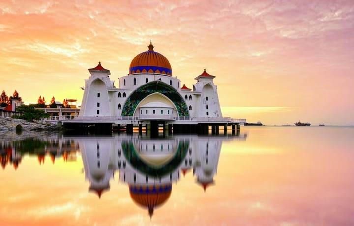 6 Day Melaka, Malaysia Majestic Straits Mosque Itinerary Desktop 6 Day Melaka, Malaysia Majestic Straits Mosque Itinerary Desktop