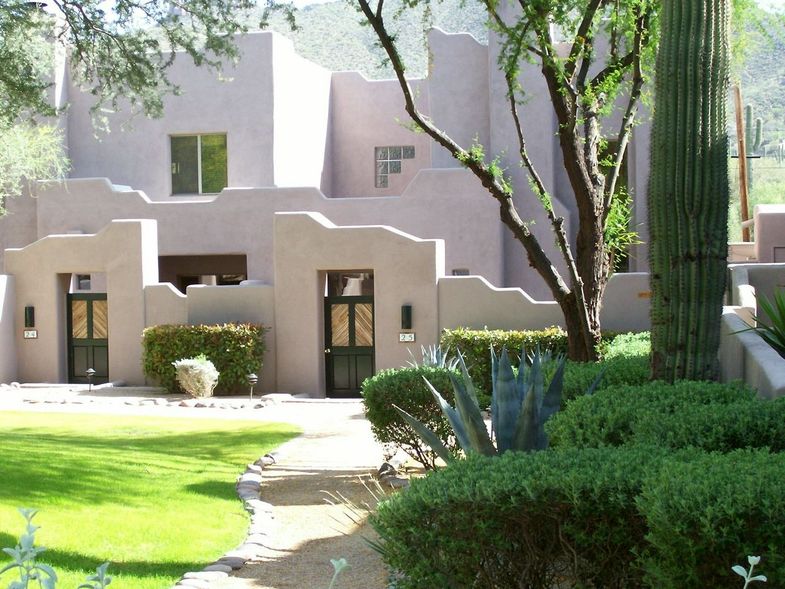 Villas of Cave Creek exterior.jpg