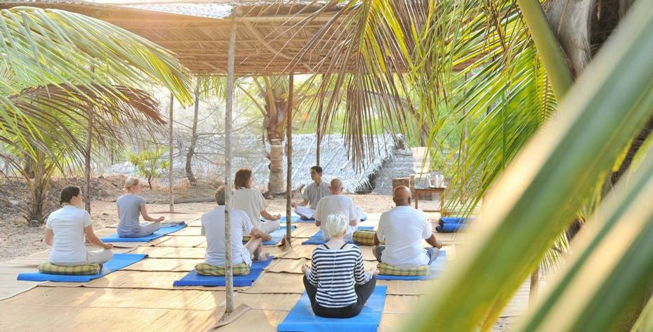 Enjoy relaxing group yoga at SwaSara