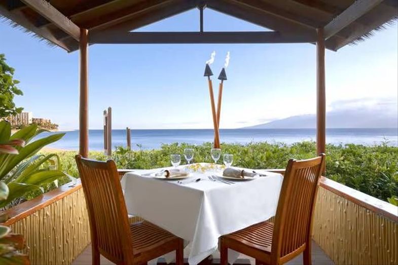 Sheraton Maui Resort & Spa dinner under the stars.jpg