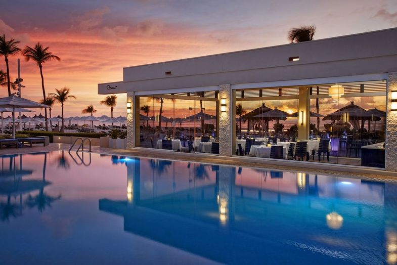 Bucuti-and-Tara-Beach-Resort-Elements-Restaurant-pool.jpg