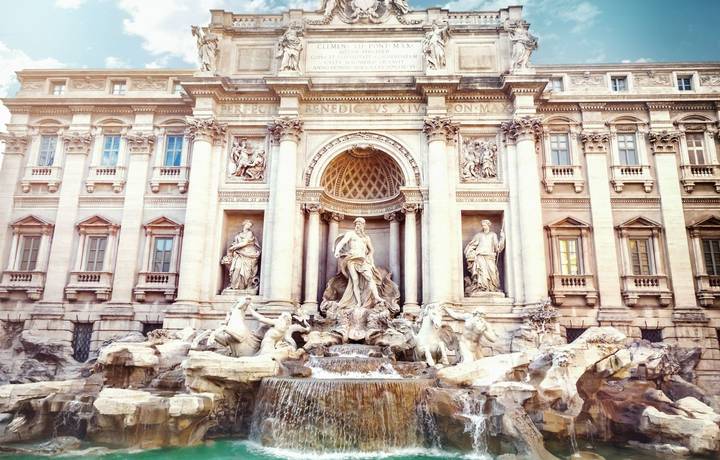 Trevi Fountain in Rome, Italy Trevi Fountain in Rome, Italy