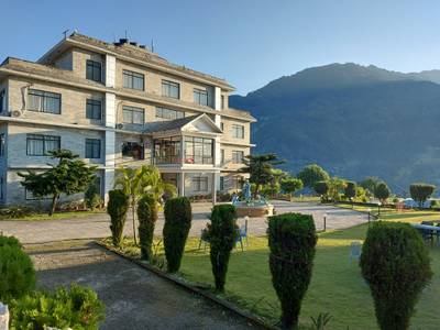 Gateway Himalaya Resort in Besisahar