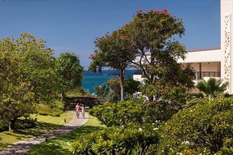 Sheraton Maui Resort & Spa gardens.jpg