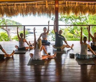 verdad-nicaragua-beach-hotel-retreat-yoga-class.jpg