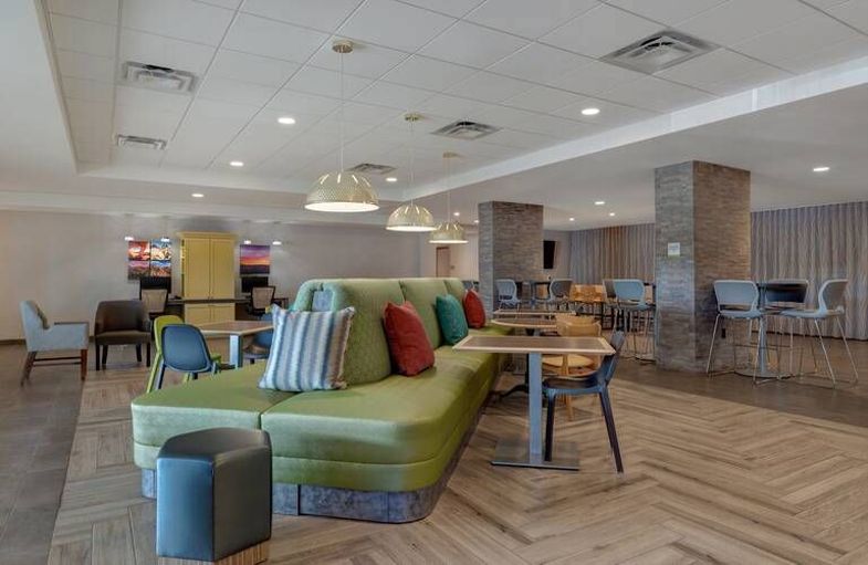 Home2 Suites by Hilton Las Vegas southwest breakfast area 2.jpg