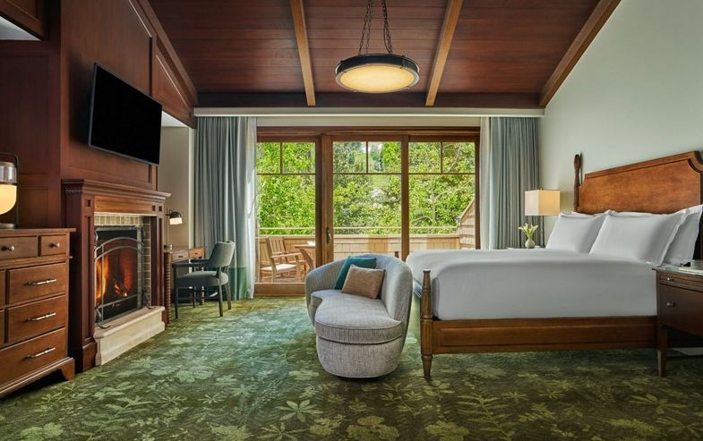 Montage Deer Valley king with fireplace.jpeg