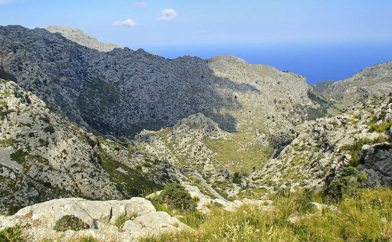 View over the wonderful hiking area in the Tramuntana mountains in Mallorca
