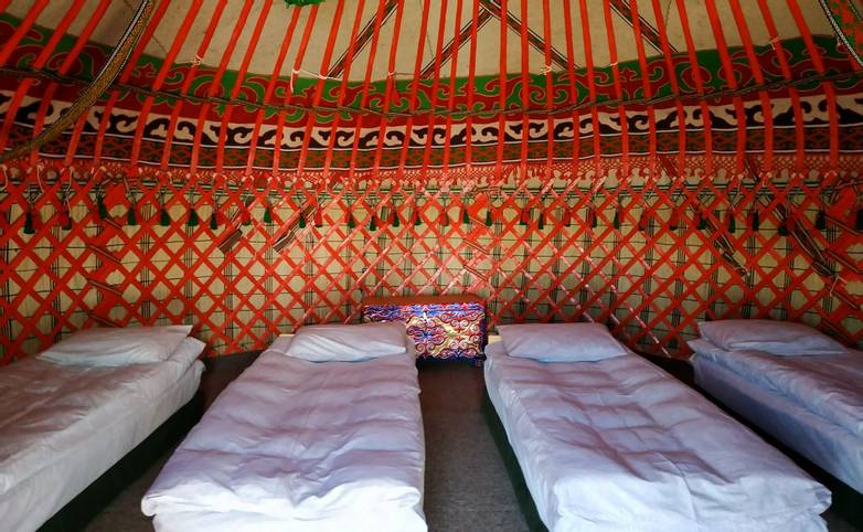 Nomad Lodge yurt camp in Tamga Issyk-Kul (6).jpg