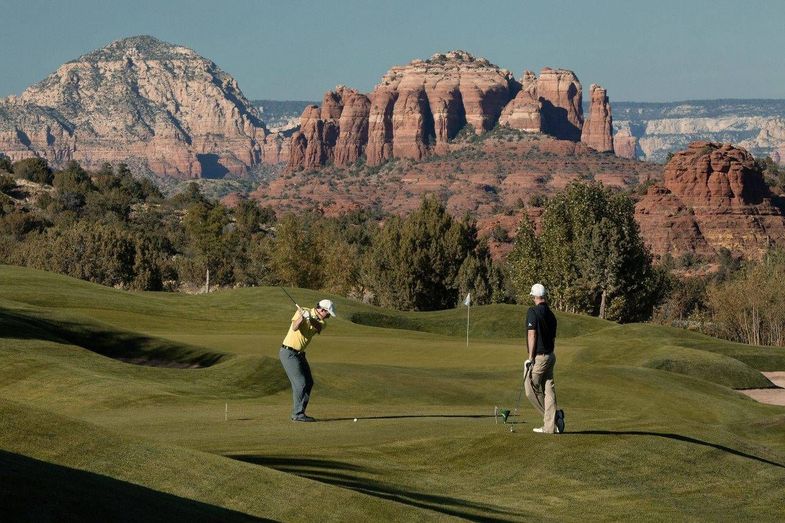 Hilton Sedona Resort at Bell Rock golfers 2.jpg