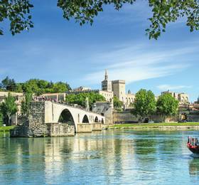 Discover Avignon