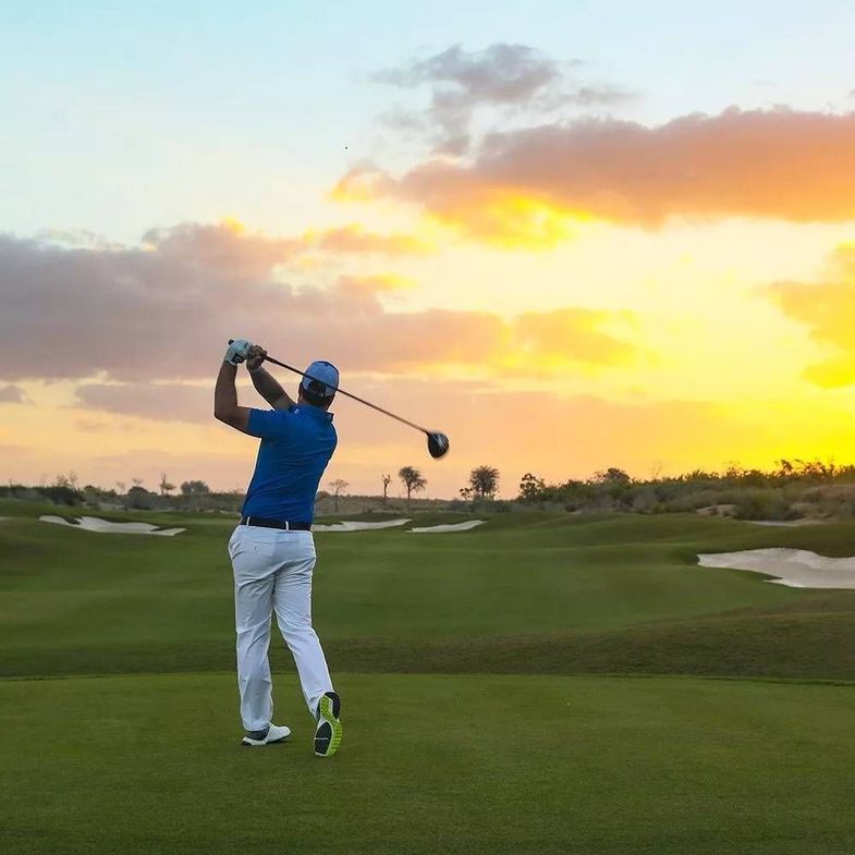 Westin Dubai Mina Seyahi Beach Resort Dubai Hills golf 4.jpg