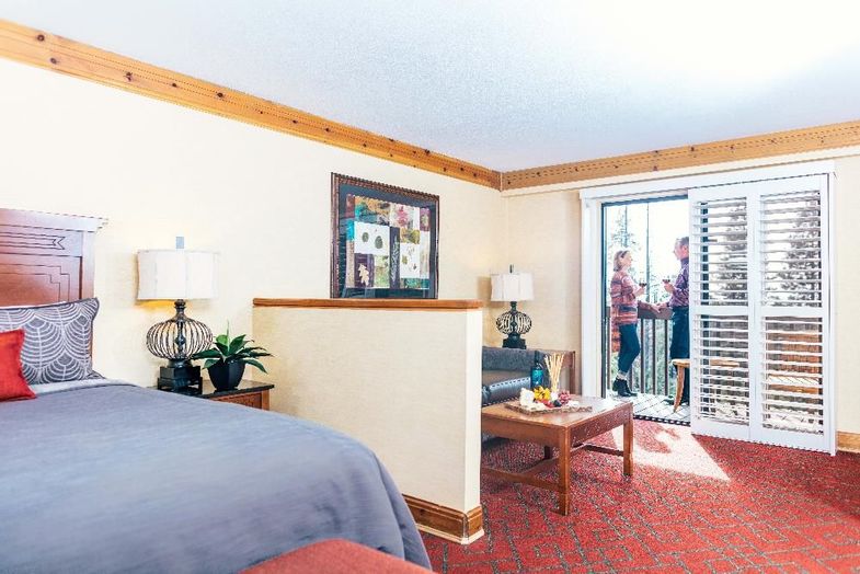 Tenaya Lodge Yosemite spa suite.jpeg