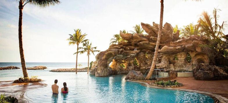 Aulani grotto.jpg
