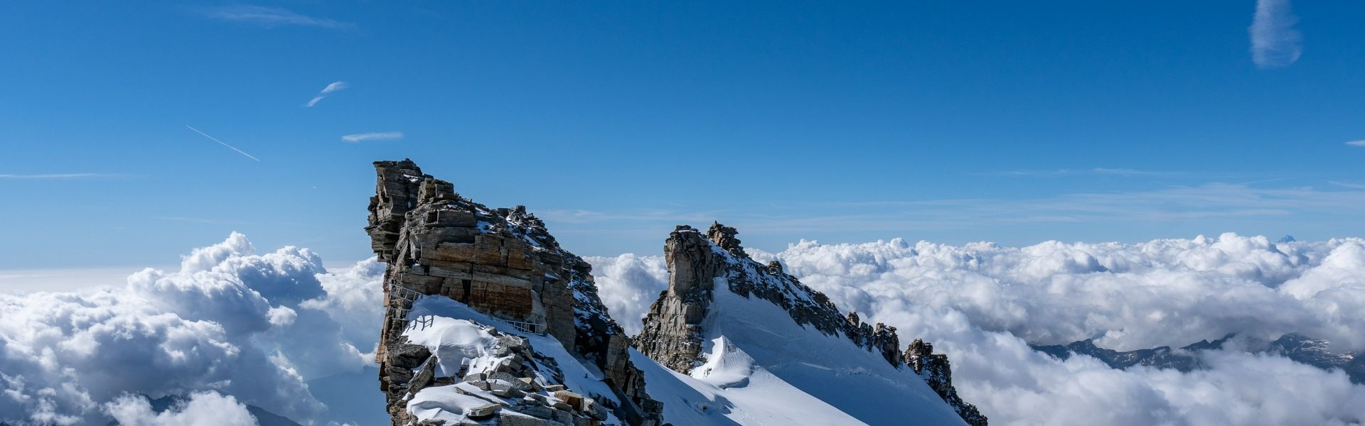 Gran Paradiso Hut to Hut Summit Trek