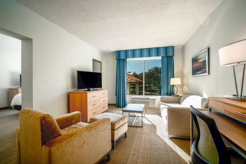 Holiday Inn St. Augustine — World Golf living area.jpg