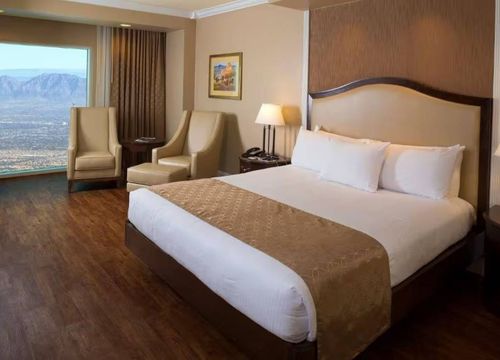 South Point Hotel Casino & Spa premium king.jpg