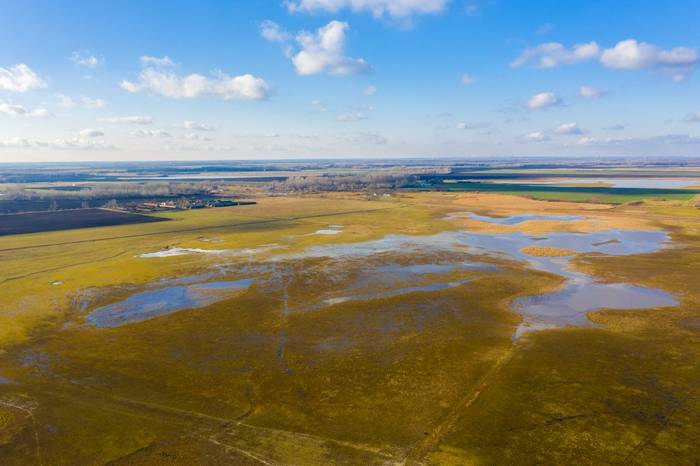 Sodic lakes at Kiskunság National Park_shutterstock_1890831487.jpg