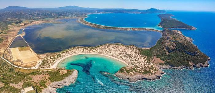 Gialova Lagoon_Peloponnese_shutterstock_1787995538.jpg