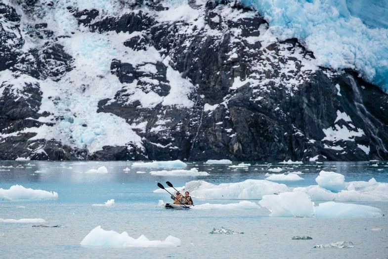 alaska-stillpoint-lodge-glacier kayaking.jpg