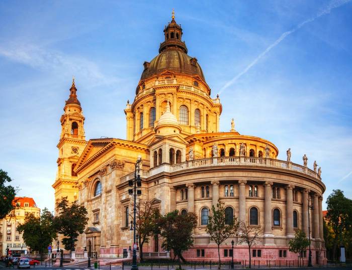 St. Stephen Basilica, Budapest, Hungary shutterstock_127749461.jpg