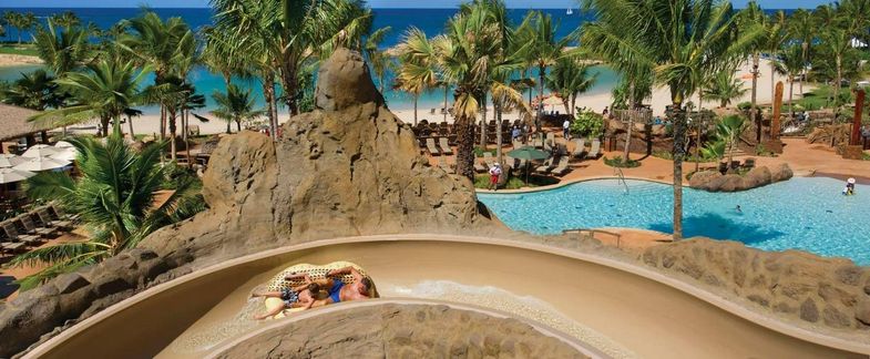 Aulani lazy river.jpg