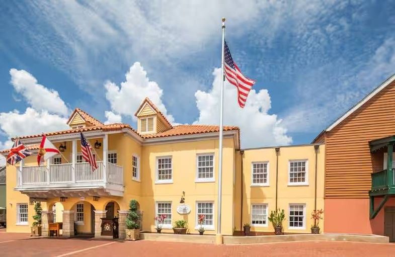 Hilton St. Augustine Historic Bayfront exterior.jpg
