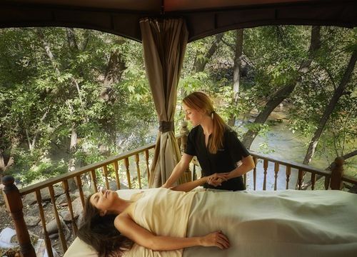 L'Auberge de Sedona spa.jpeg