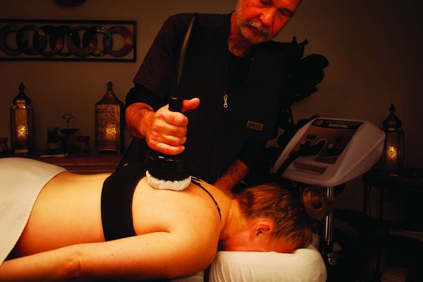 YO1-Health-Resort-Vibro-Powder-Massage.jpg