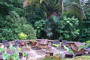 pooks-hill-belize-02.jpg