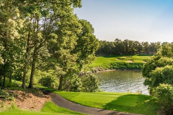 The Lodge of Four Seasons Golf-Courses-9.jpg