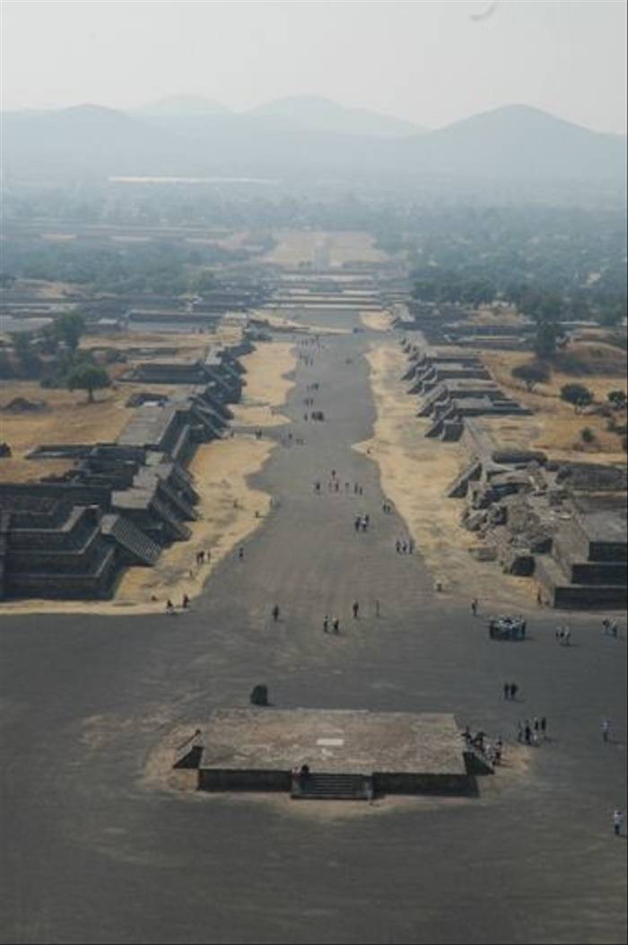 Avenue of the Dead, Teotihuacán (Paul Stanbury)