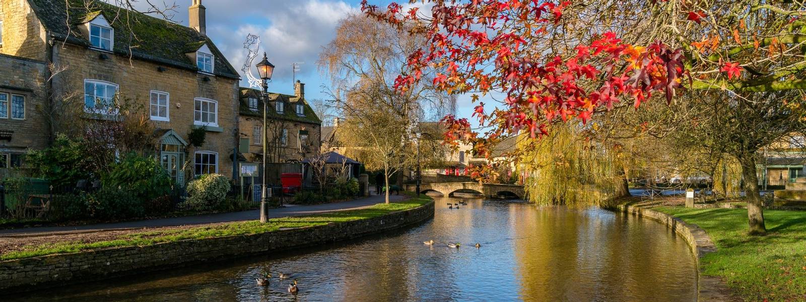 4 Night Cotswolds Christmas & New Year Guided Walking Holiday HF Holidays