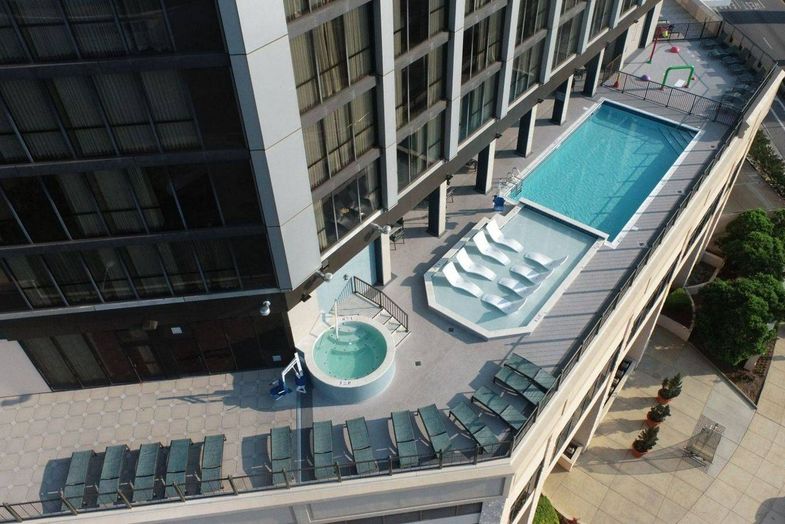 Renaissance Mobile Riverview Plaza Hotel rooftop pool.jpg