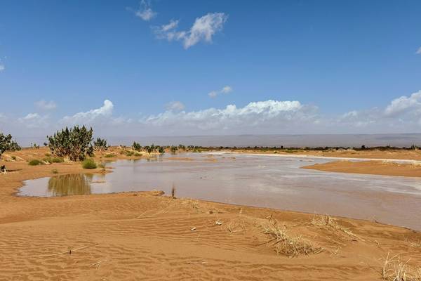 River appearing (Mike Unwin) Image