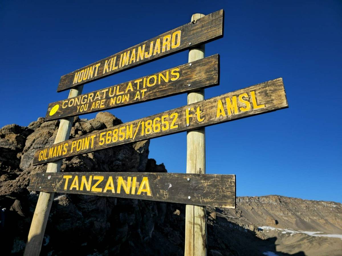 Kilimanjaro Gilmans Point.jpeg