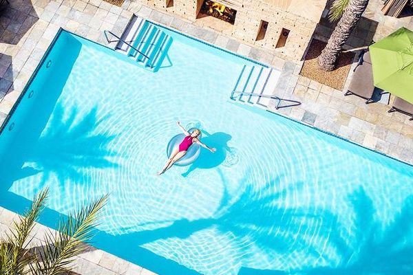 fairmont-scottsdale-princess pool-aerial-view.jpeg