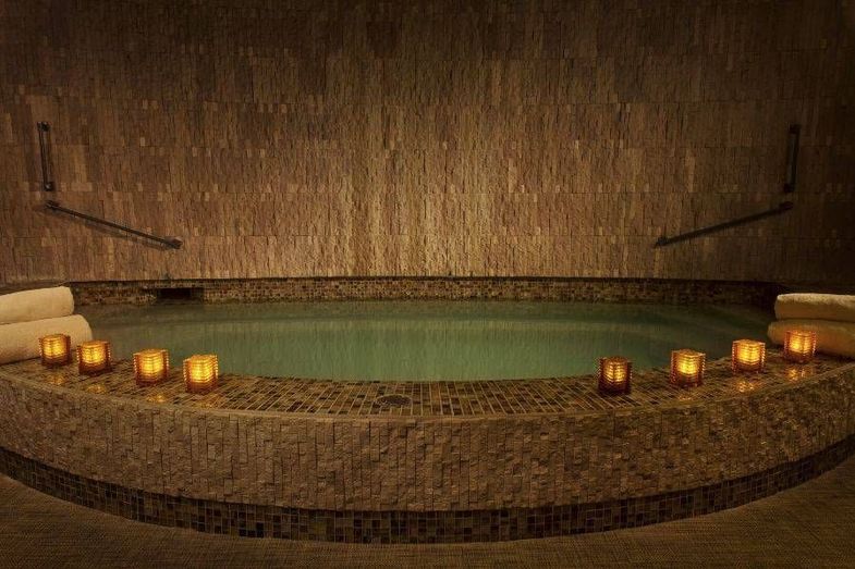 The Lodge of Four Seasons spa shiki hot tub.jpg
