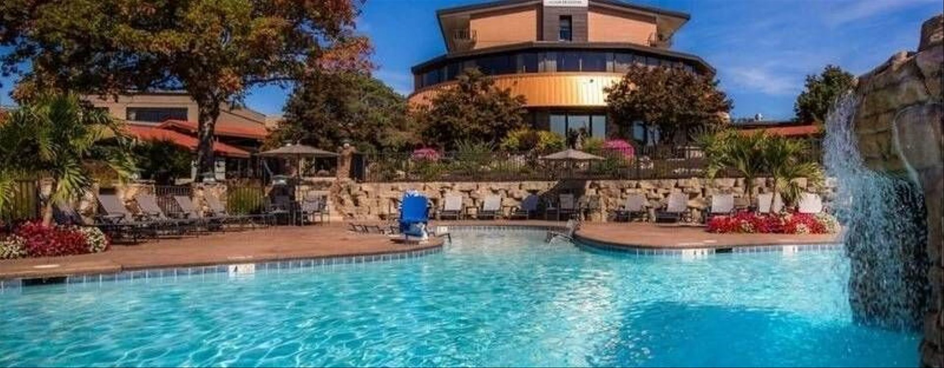 The Lodge of Four Seasons outdoor pool.jpg