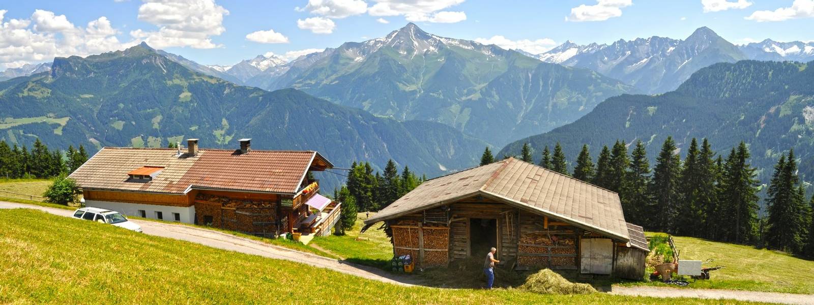 Austria - Mayrhofen - AdobeStock_79507926.jpeg