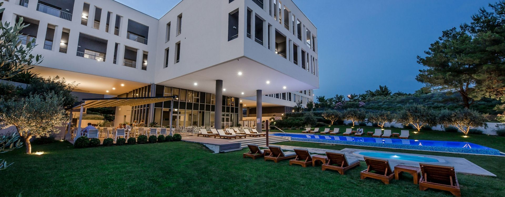 Hotel Salona Palace-Location shots.jpg