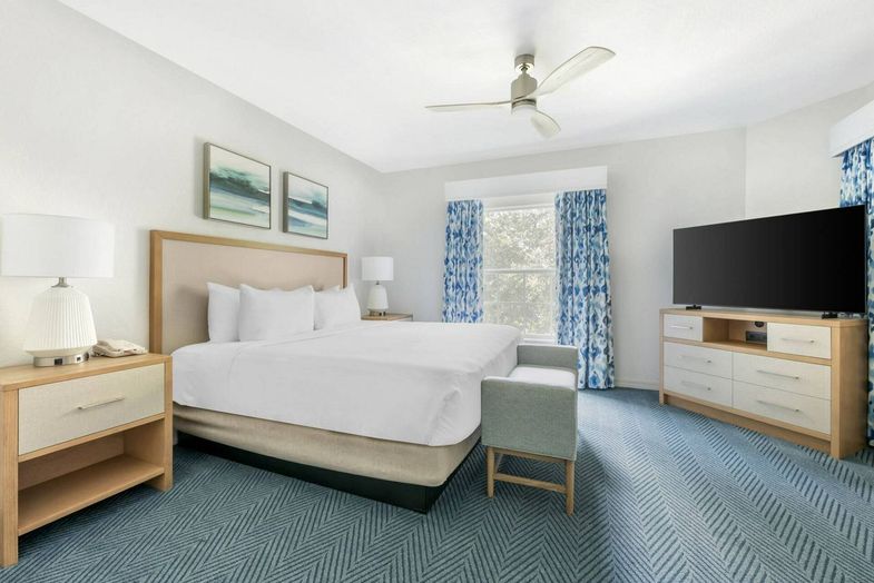 Hilton Vacation Club Mystic Dunes king 6.jpg