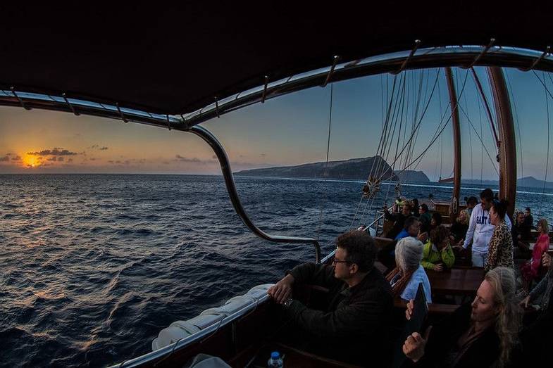 sacred-earth-journeys-spiritual-greece-boat-sunset.jpg