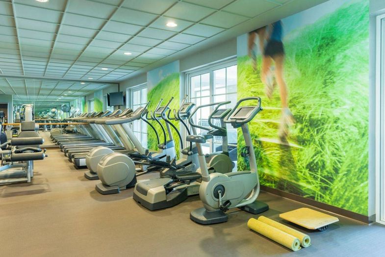 Westin Mina Seyahi Beach Resort fitness.jpg