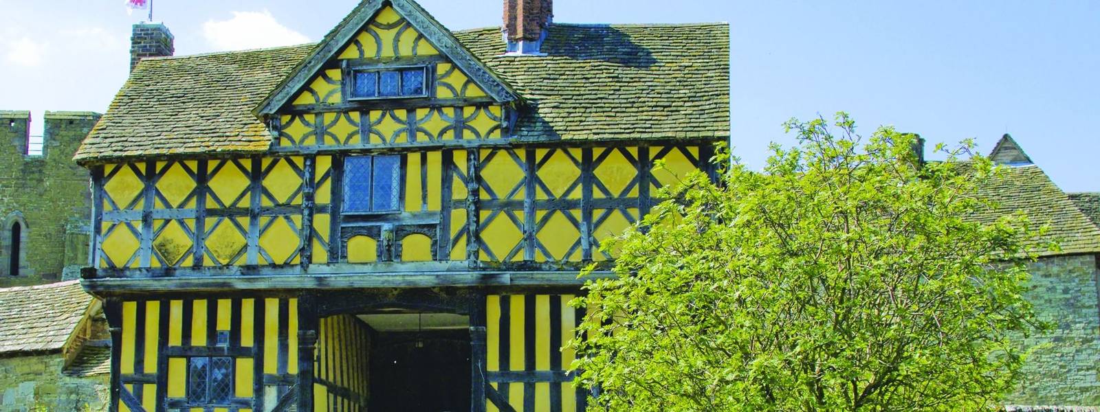 stokesay castle shropshire uk